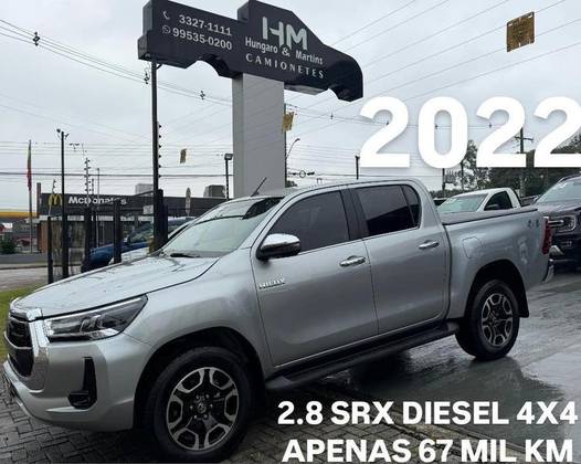TOYOTA HILUX 2.8 D-4D TURBO DIESEL CD SRX 4X4 AUTOMÁTICO TOYOTA HILUX 2.8 D-4D TURBO DIESEL CD SRX 4X4 AUTOMÁTICO